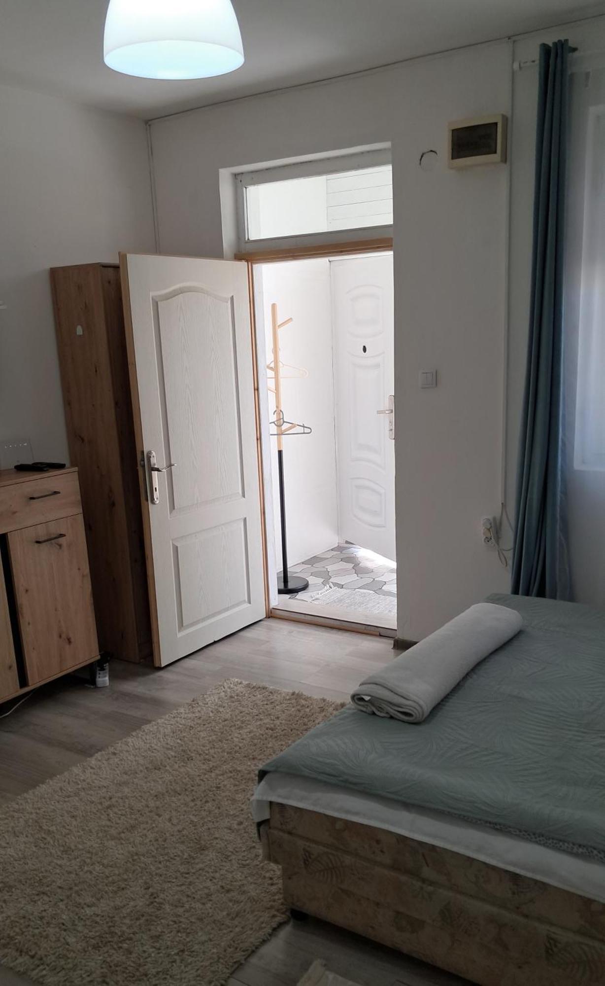 Ferienwohnung Nany 2 Novi Sad Exterior foto